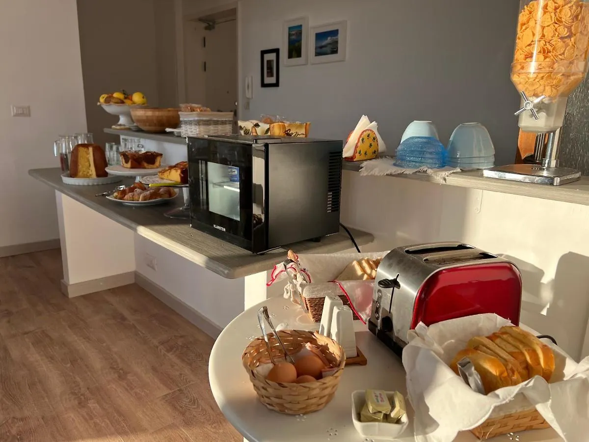Garibaldi R&B Bed and Breakfast Μεσίνα 3*,  Ιταλία