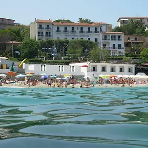 https://hotel-villa-ombrosa-portoferraio.it-tuscanyhotel.com