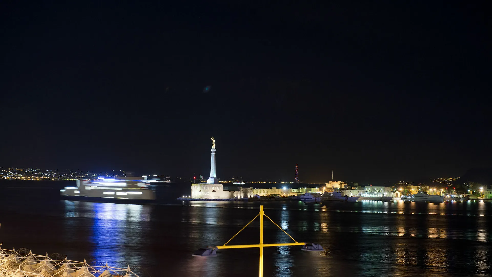 Garibaldi R&B Bed and Breakfast Messina Italien